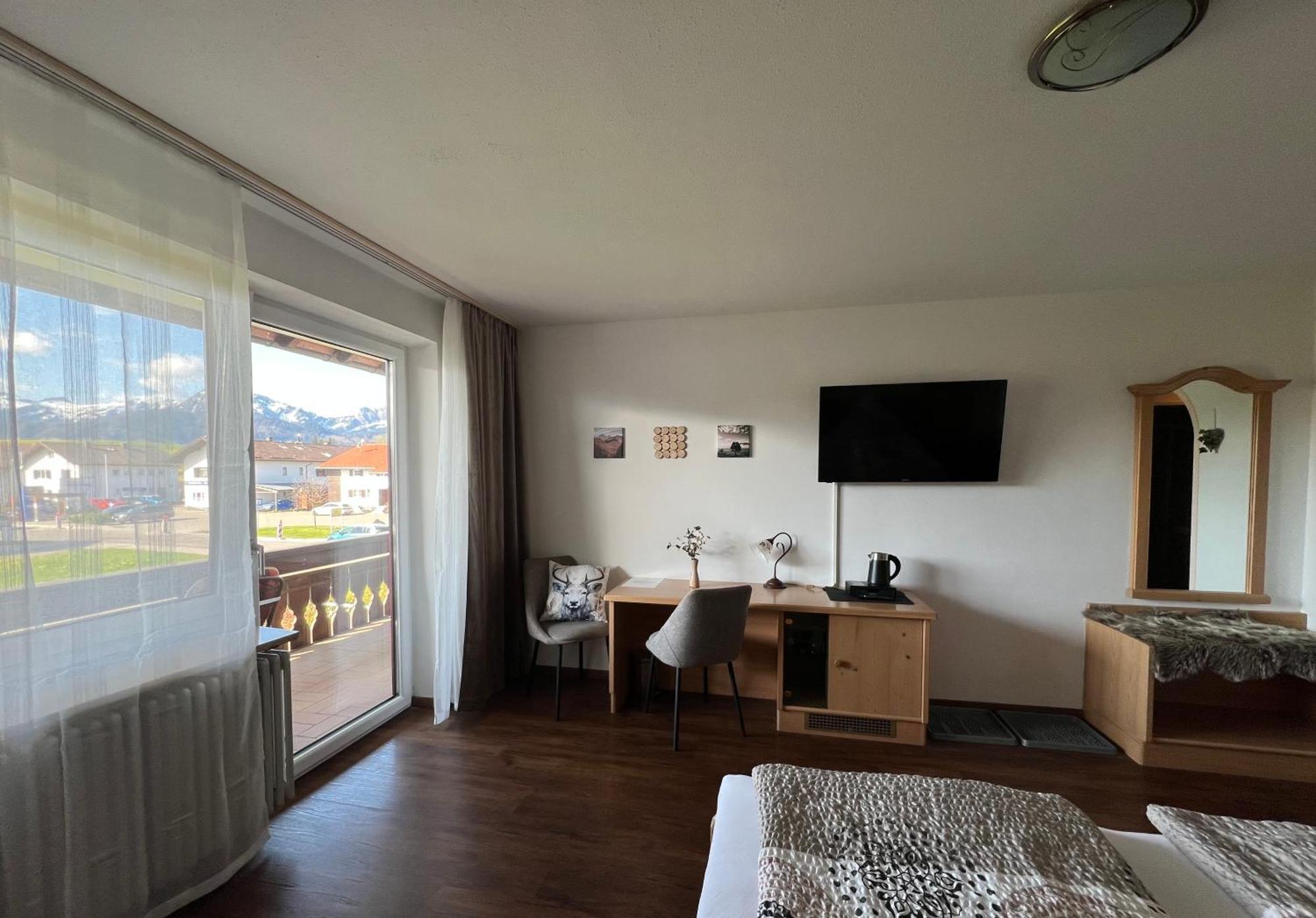 Gaestehaus-Pension Keiss Hopferau Zewnętrze zdjęcie